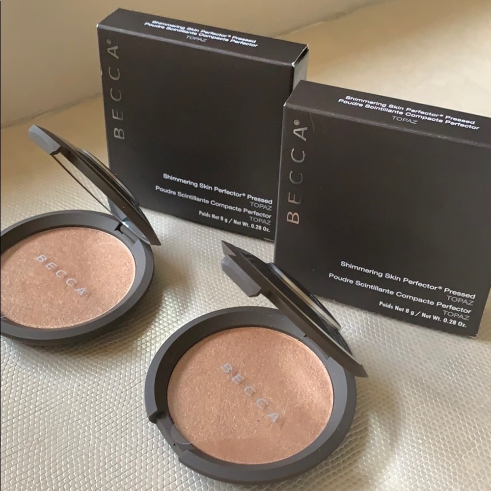 2 Becca Shimmering Skin Perfectors